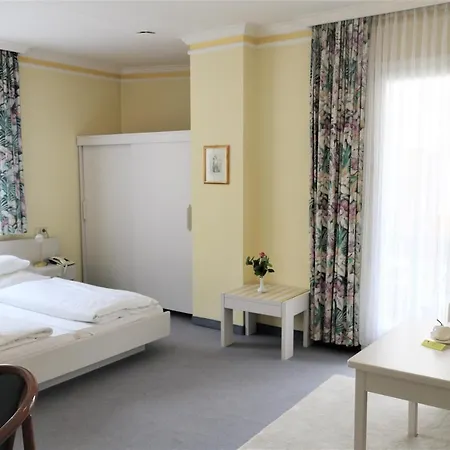 Otel Schoenruh 4*