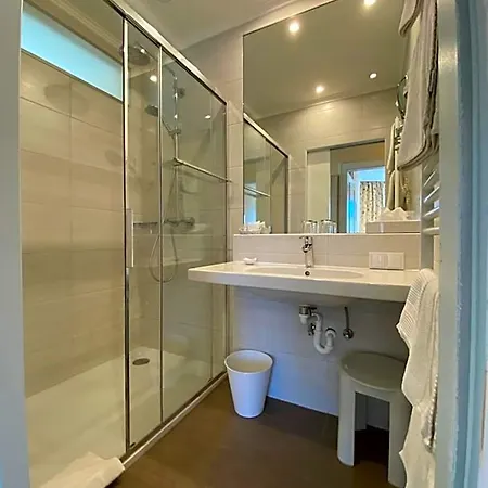Schoenruh Отель 4*
