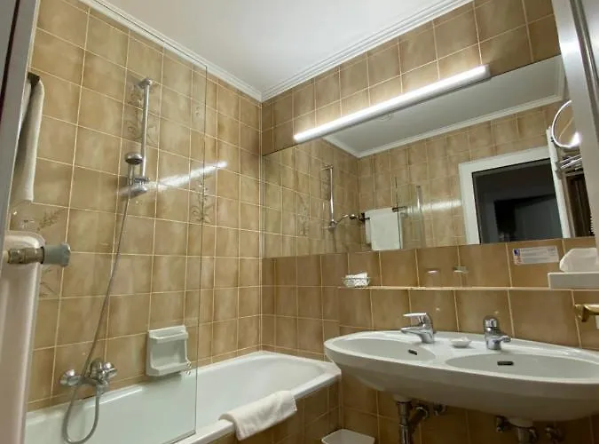 Hotel Schoenruh Drobollach am Faaker See